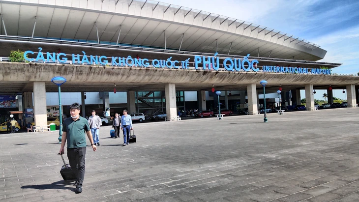 sân bay Phú Quốc